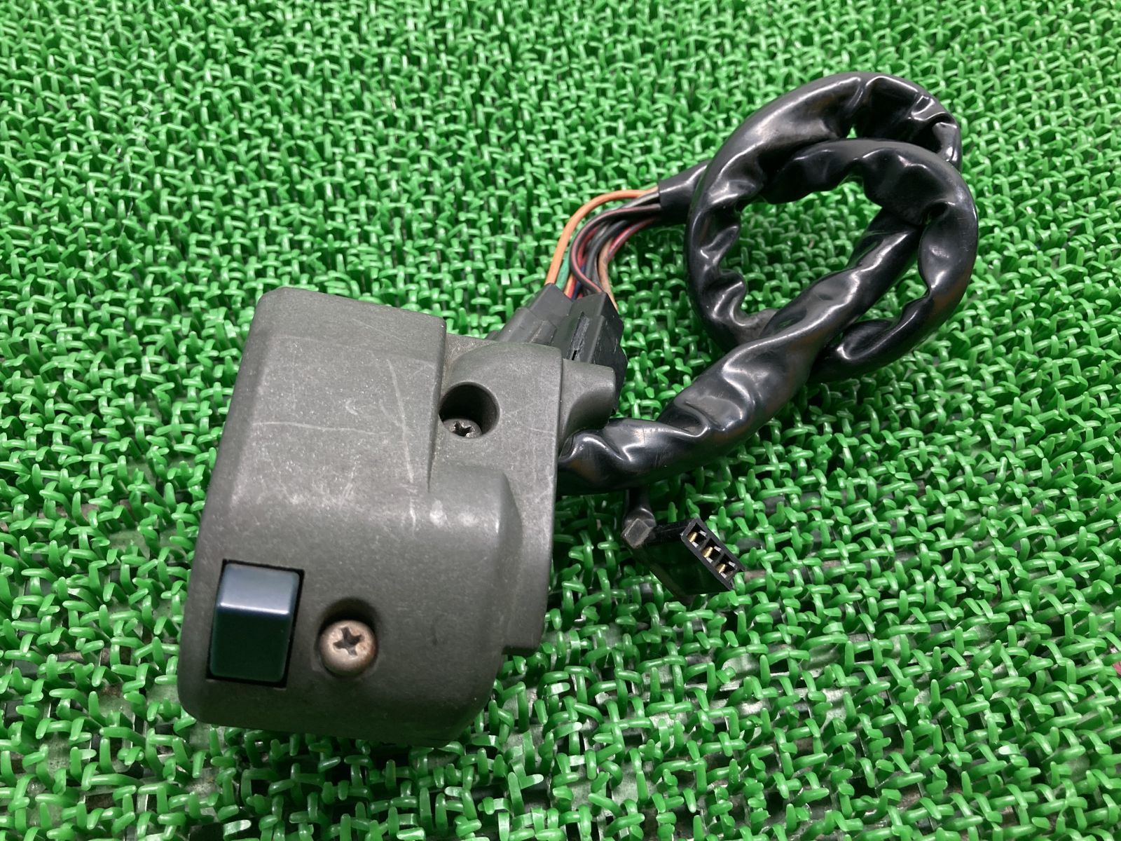 ZXR400 ハンドルスイッチ 左 カワサキ 純正 中古 バイク 部品 ZX400H