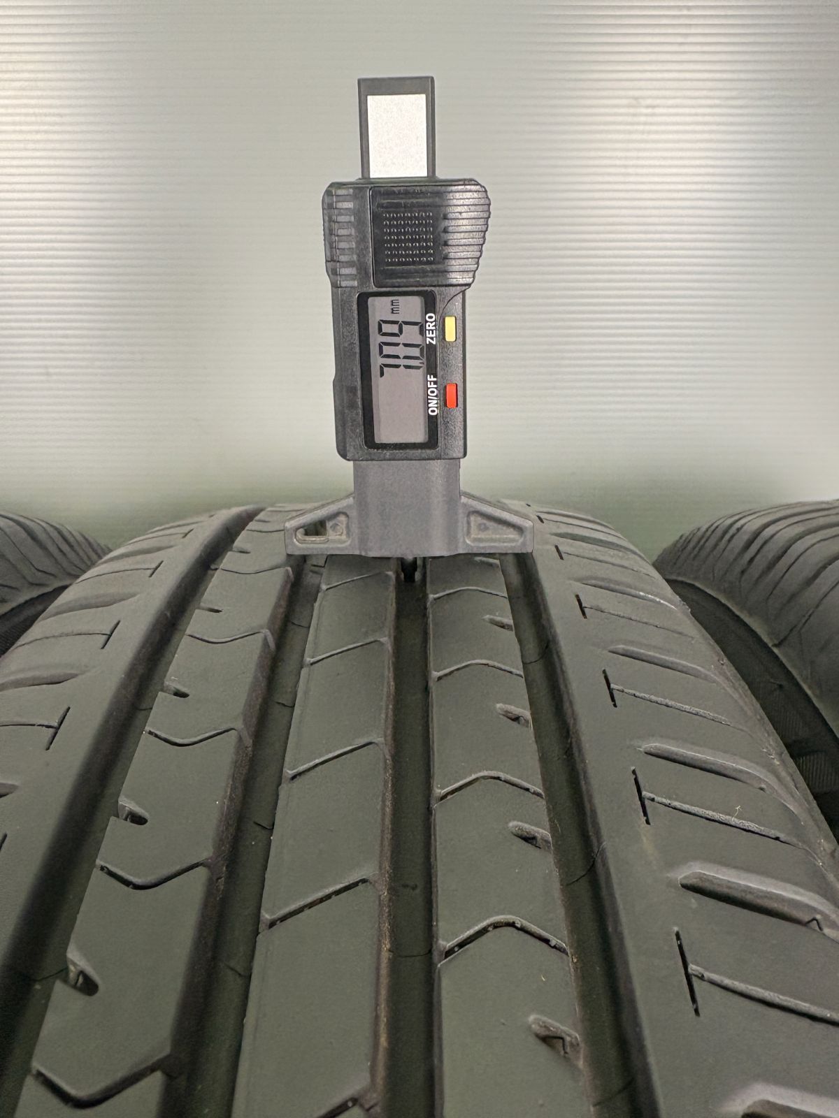 ブリヂストン NH100