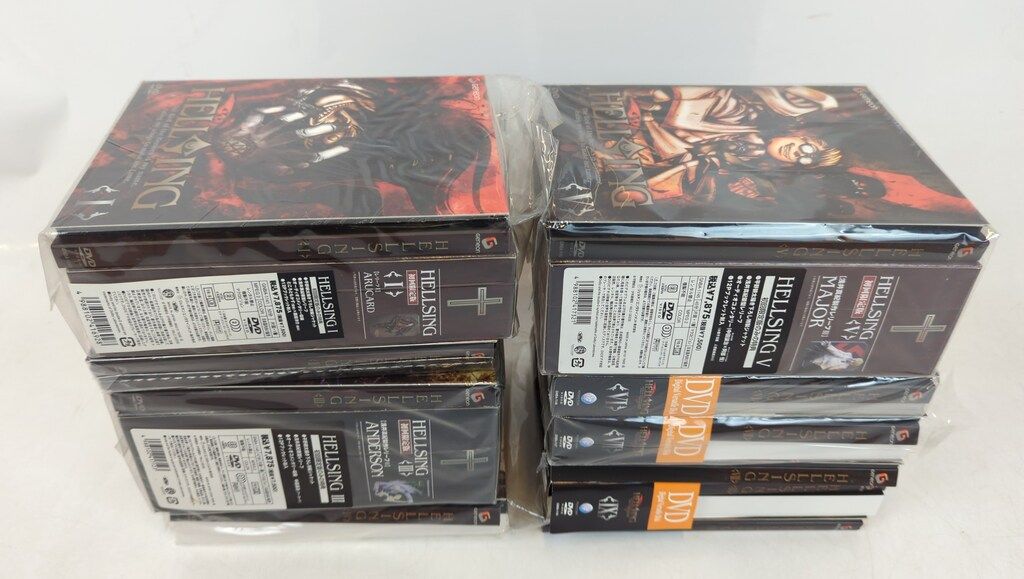 アニメDVD OVA HELLSING 初回限定版全10巻 セット - メルカリ