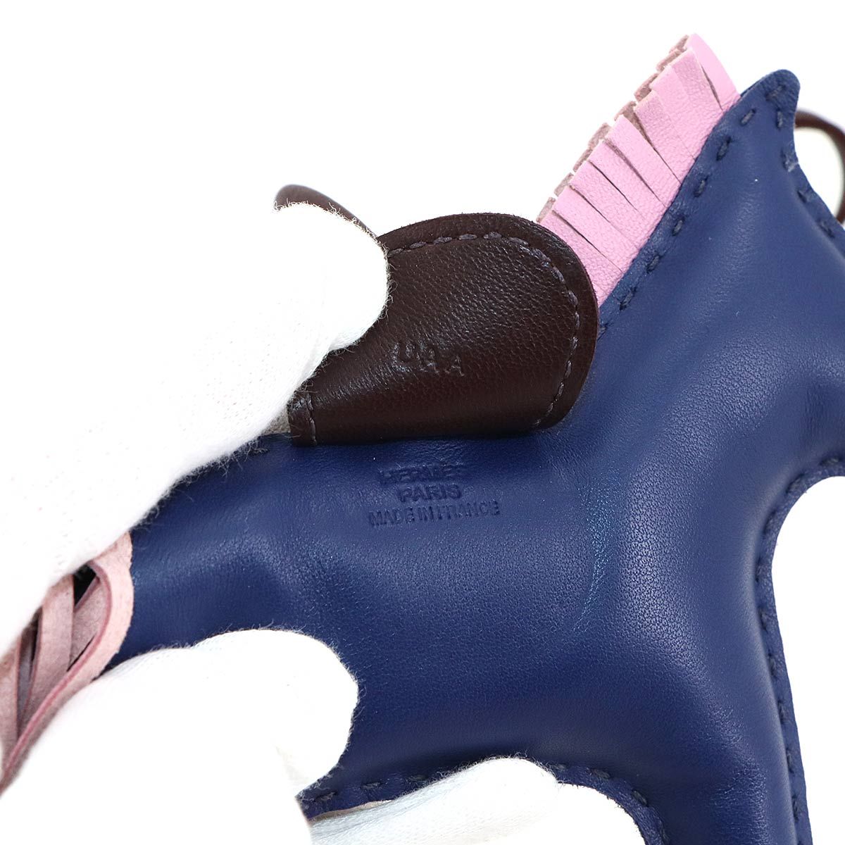 新品！　エルメス　ロデオMM 紫系 新品同様 エルメス HERMES ロデオ MM バッグ チャーム アニューミロ