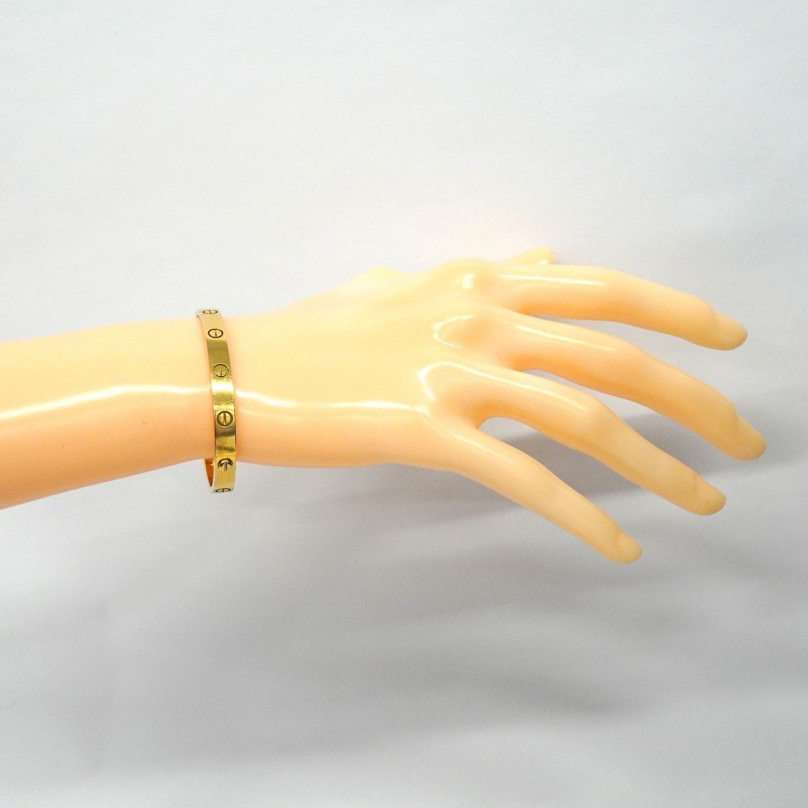 Cartier LOVE Cuff バングル イエローゴールド Cartier LOVE Cuff バングル イエローゴールド Cartier LOVE Cuff