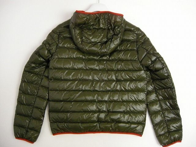 新品モンクレール　LANS ナイロン　ライトダウン　キッズ男女兼用 新品モンクレールLANS ナイロンライトダウンキッズ男女兼用