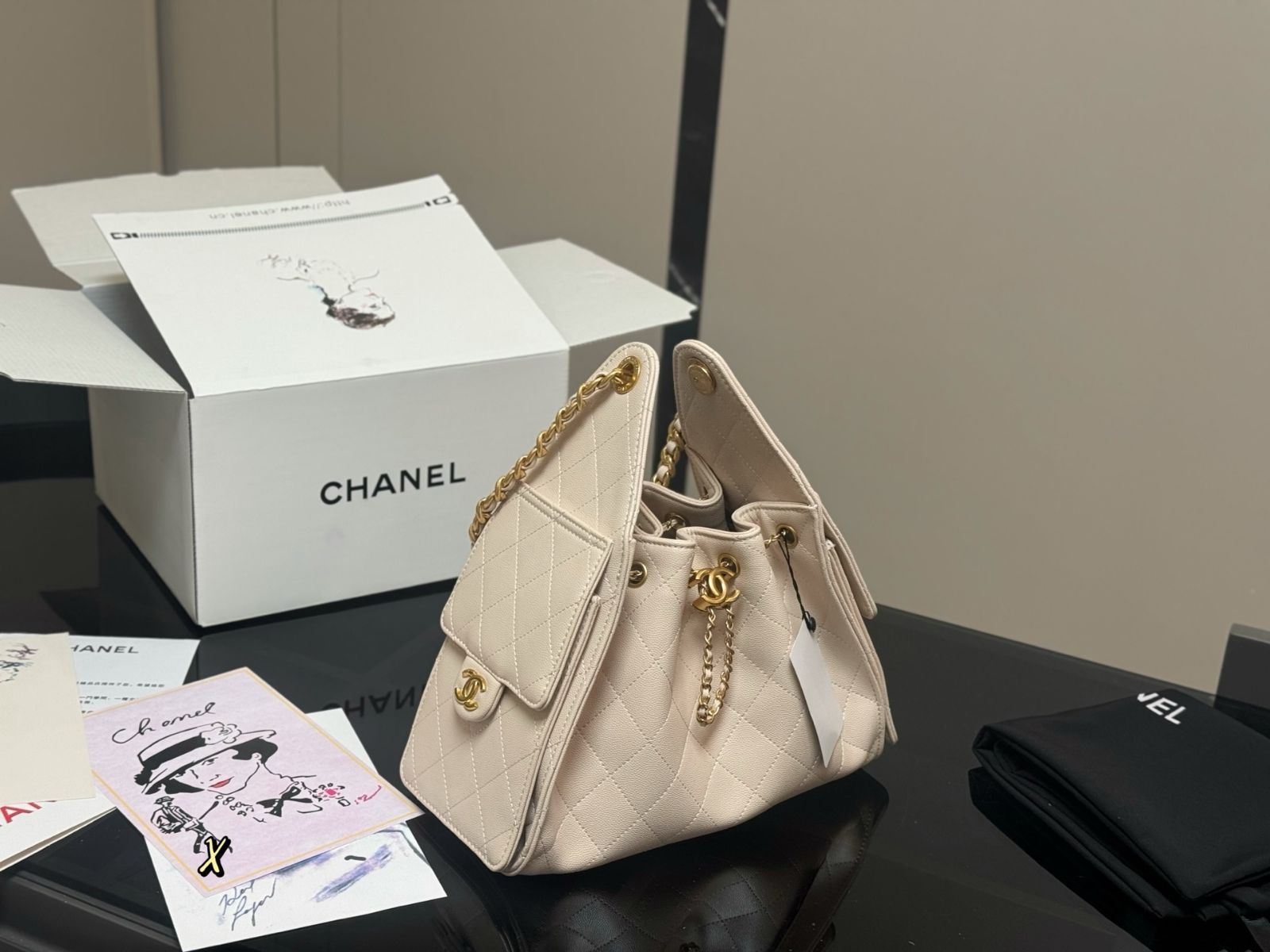 【25A コンパクト可愛い】CHANEL クラシックミニバッグ org.jpg