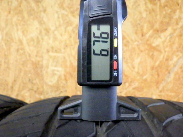 J307 ◆ 製造 約7 8部山◆MAXTREK◆225 35R20◆4本