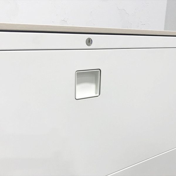 スチールキャビネット