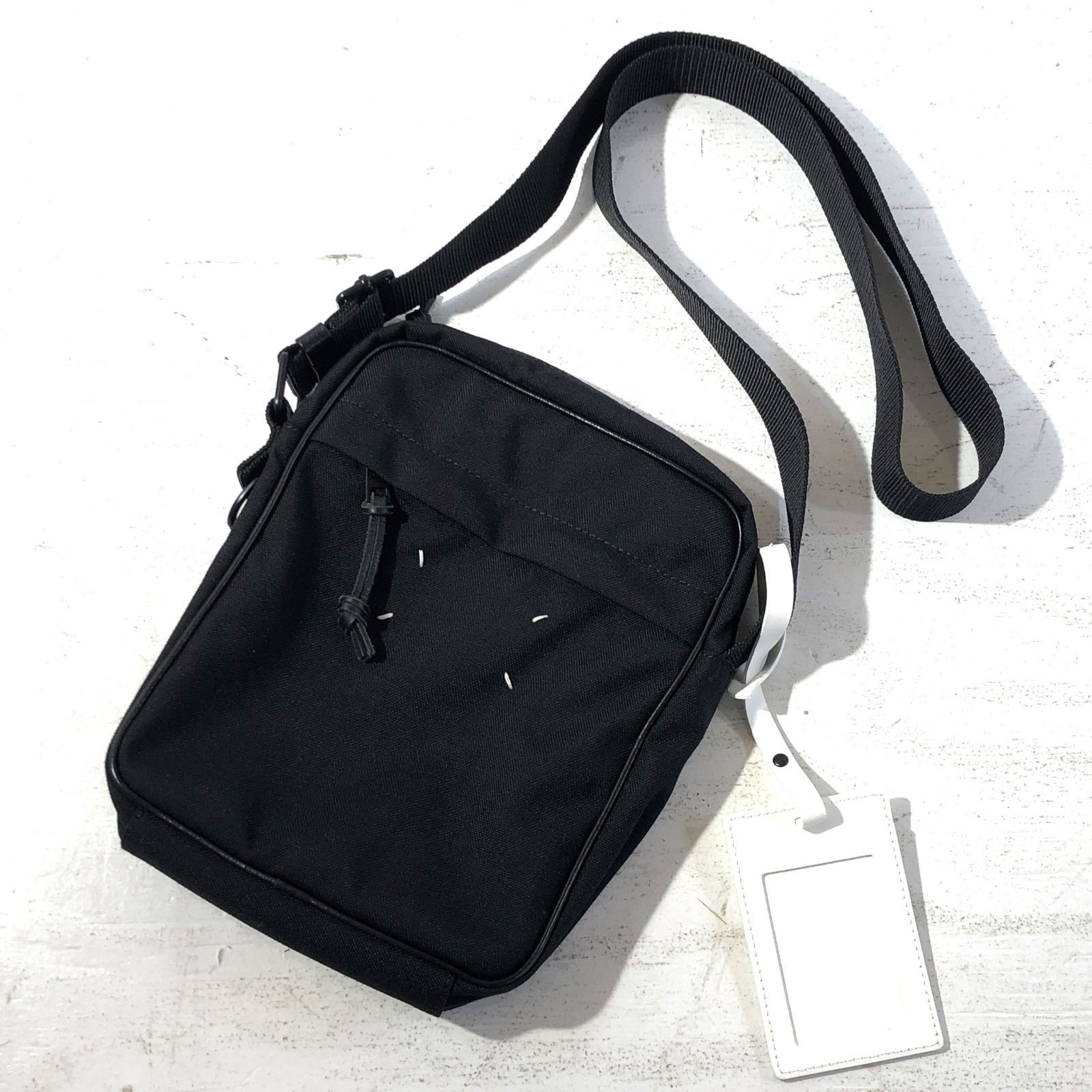 Maison Margiela メンズショルダーバッグ_S55WG0123 PR580 H8646 Maison Margiela メンズショルダーバッグ_S55WG0123 PR580 H8646