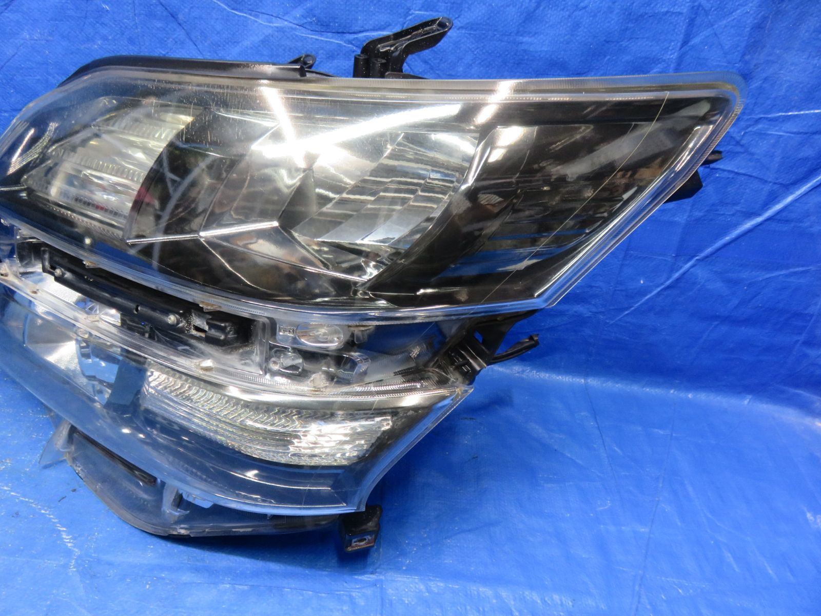 ヴェルファイア ANH20W