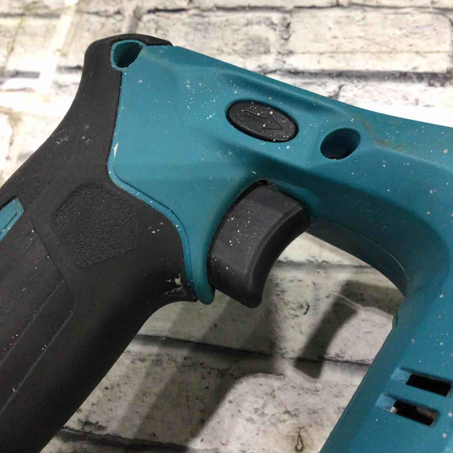 makita コードレスハンマドリル