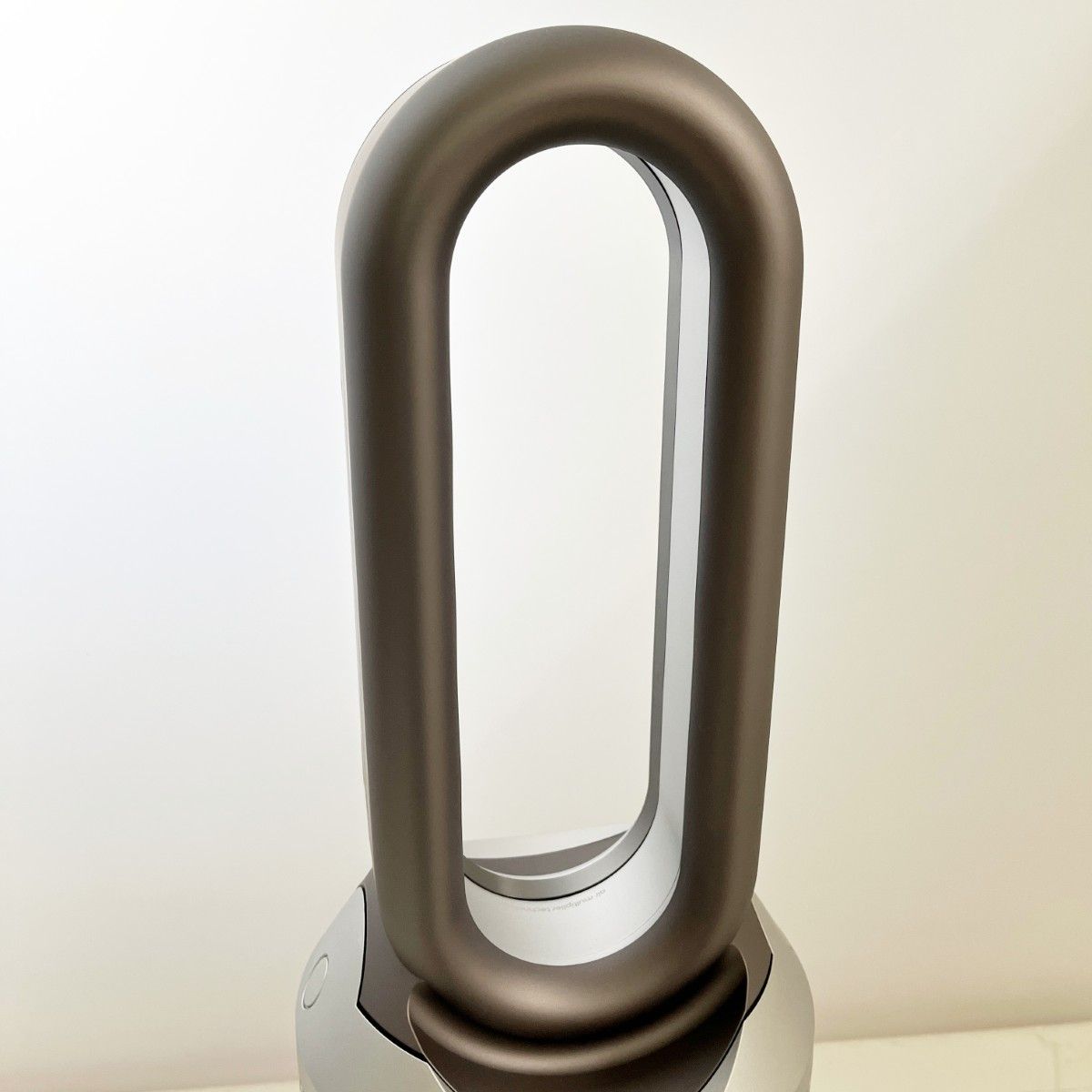 新品❗️Dyson cool テーブルファン 扇風機30cmタイプ Dyson Cool ファン AM06 テーブルファン
