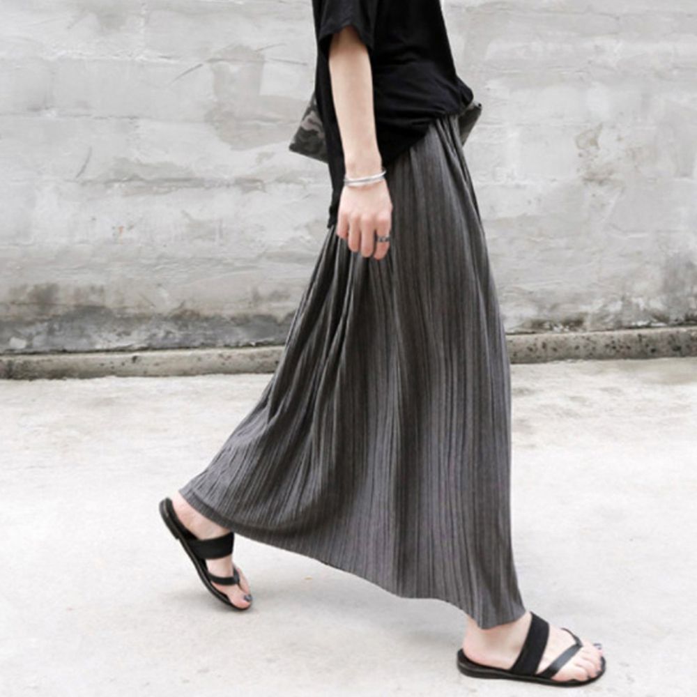 ダークグレー プリーツマキシスカート