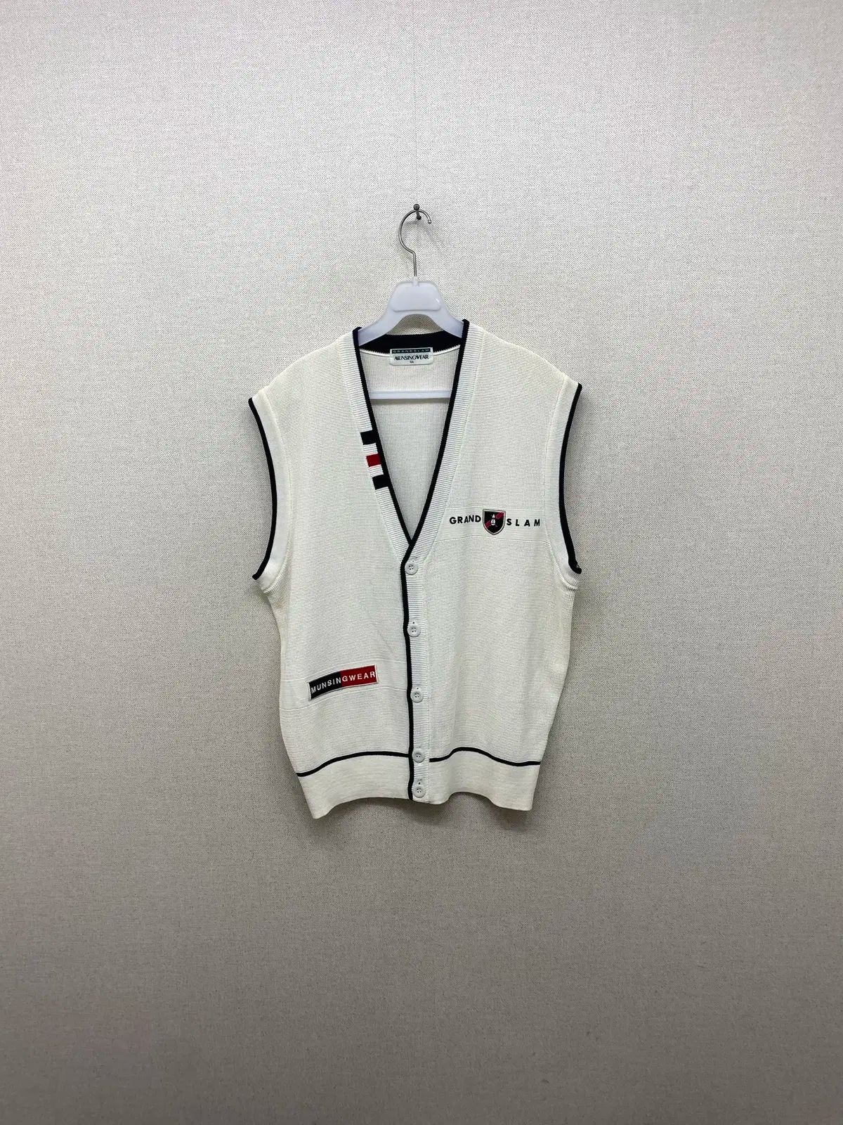 MUNSINGWEAR(マンシングウェア) ニットベスト 100