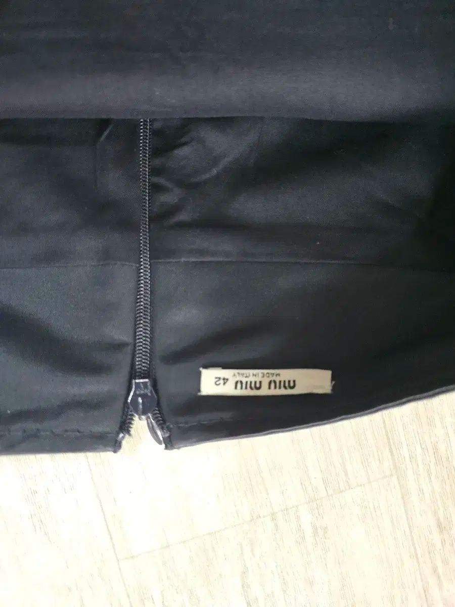 MIU MIU ウールスカート サイズ42