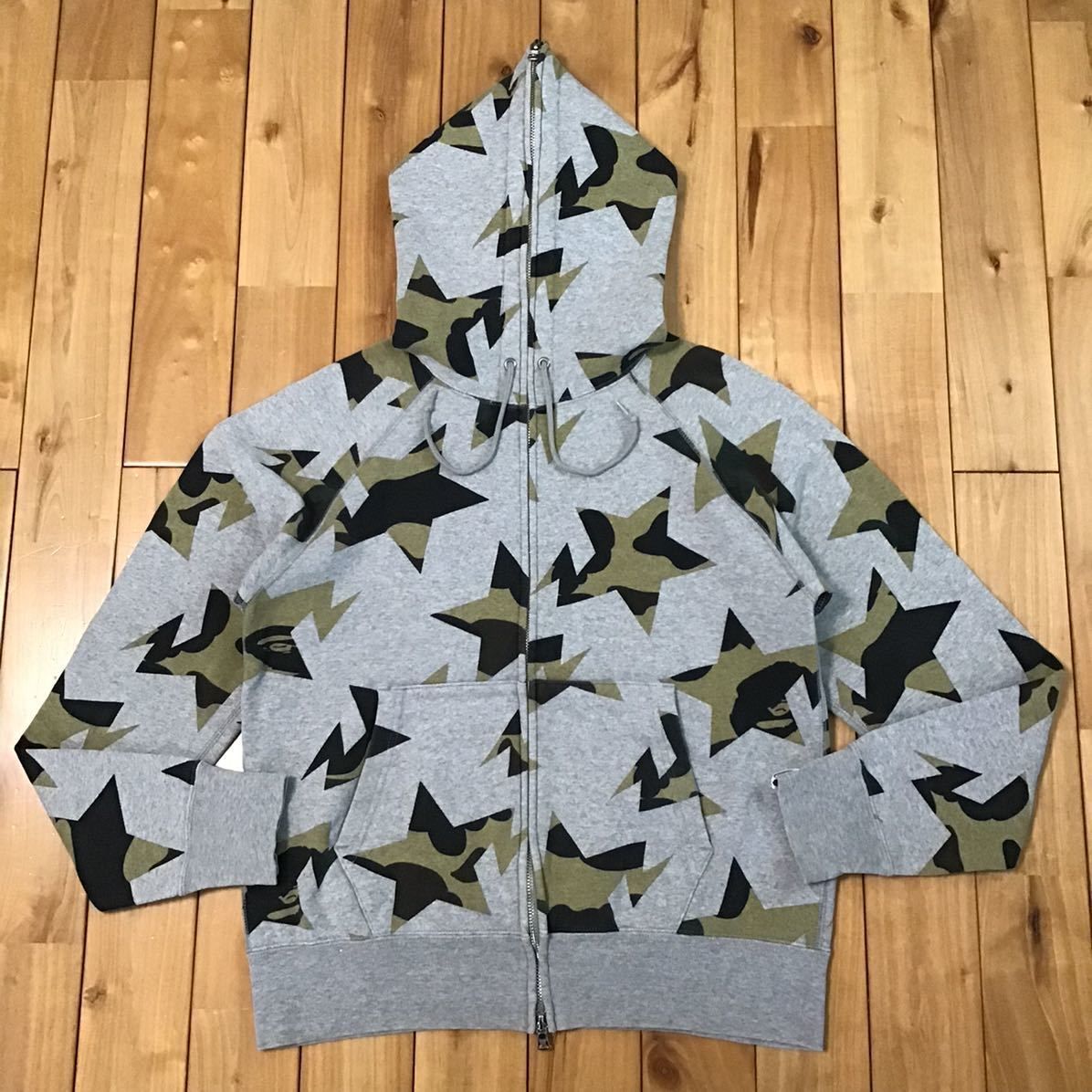 supA BATHING APE スター　パーカー