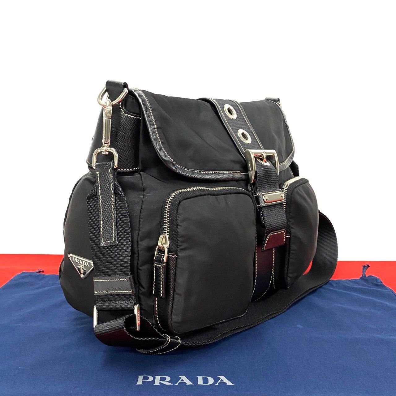 極 美品 PRADA プラダ 三角 ロゴ プレート サフィアーノ レザー ナイロン ショルダーバッグ サコッシュ ブラック レディース メンズ  47894 - メルカリ