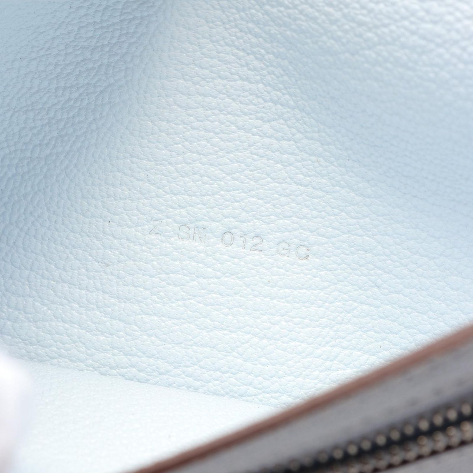 エルメス HERMES 二つ折り長財布 ベアンスフレ ブルーブリュム 