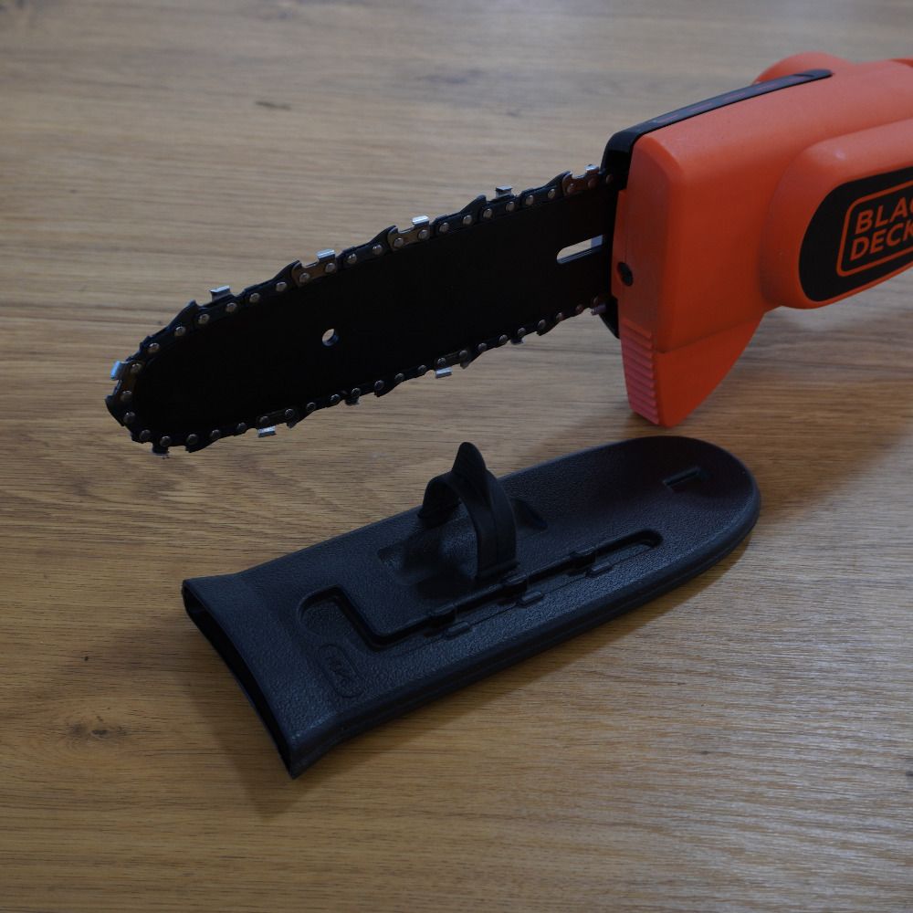 BLACK+DECKER 18V 4.0Ah コードレス高枝ポールチェーンソー 最大3m 