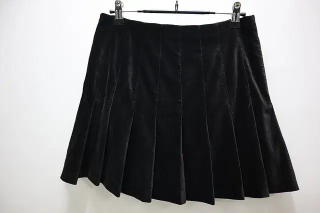 レディース alice ＋ olivia アリス オリビア ベルベットスカート 裏地付き 22 年