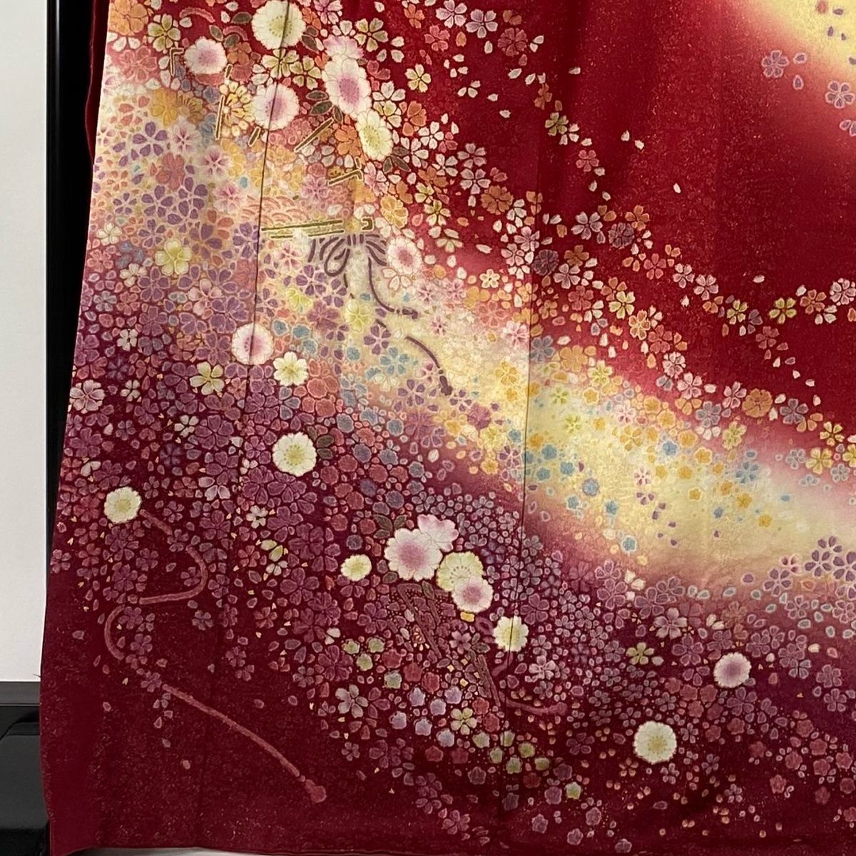 振袖 身丈170.5cm 裄丈68cm L 袷 桜 金通し 金彩 茜色 正絹