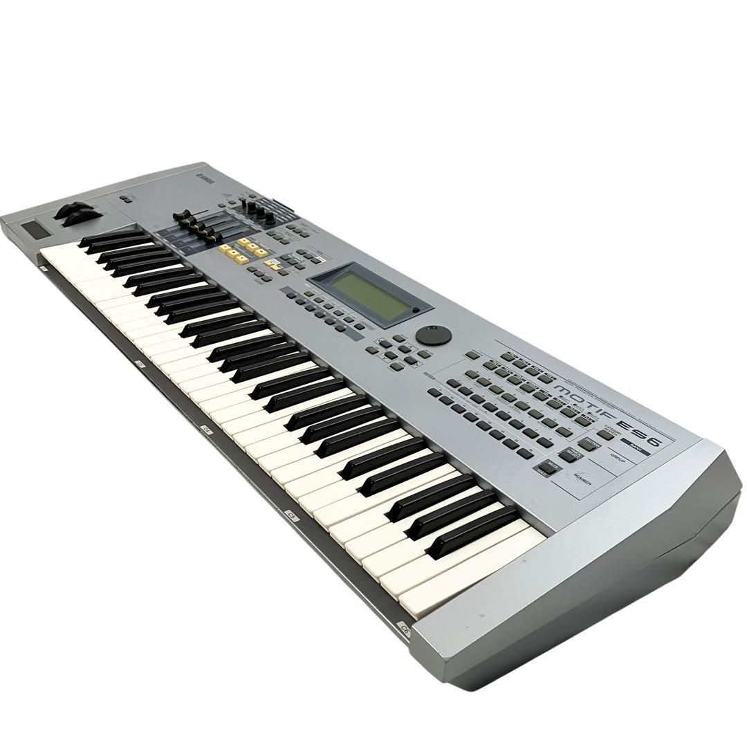 ケース付 鍵盤楽器