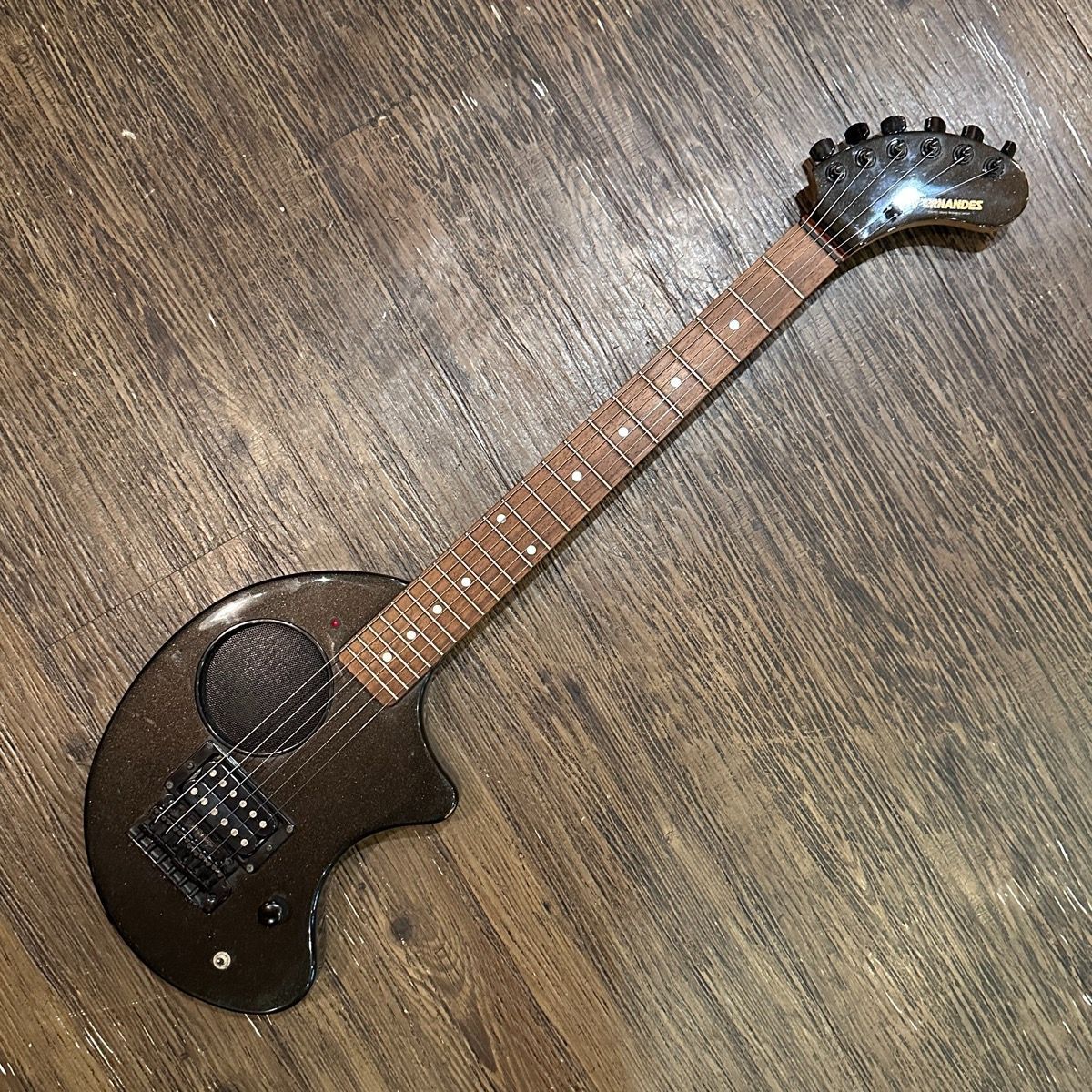 FERNANDES ZO-3 エレキギター アンプ内蔵