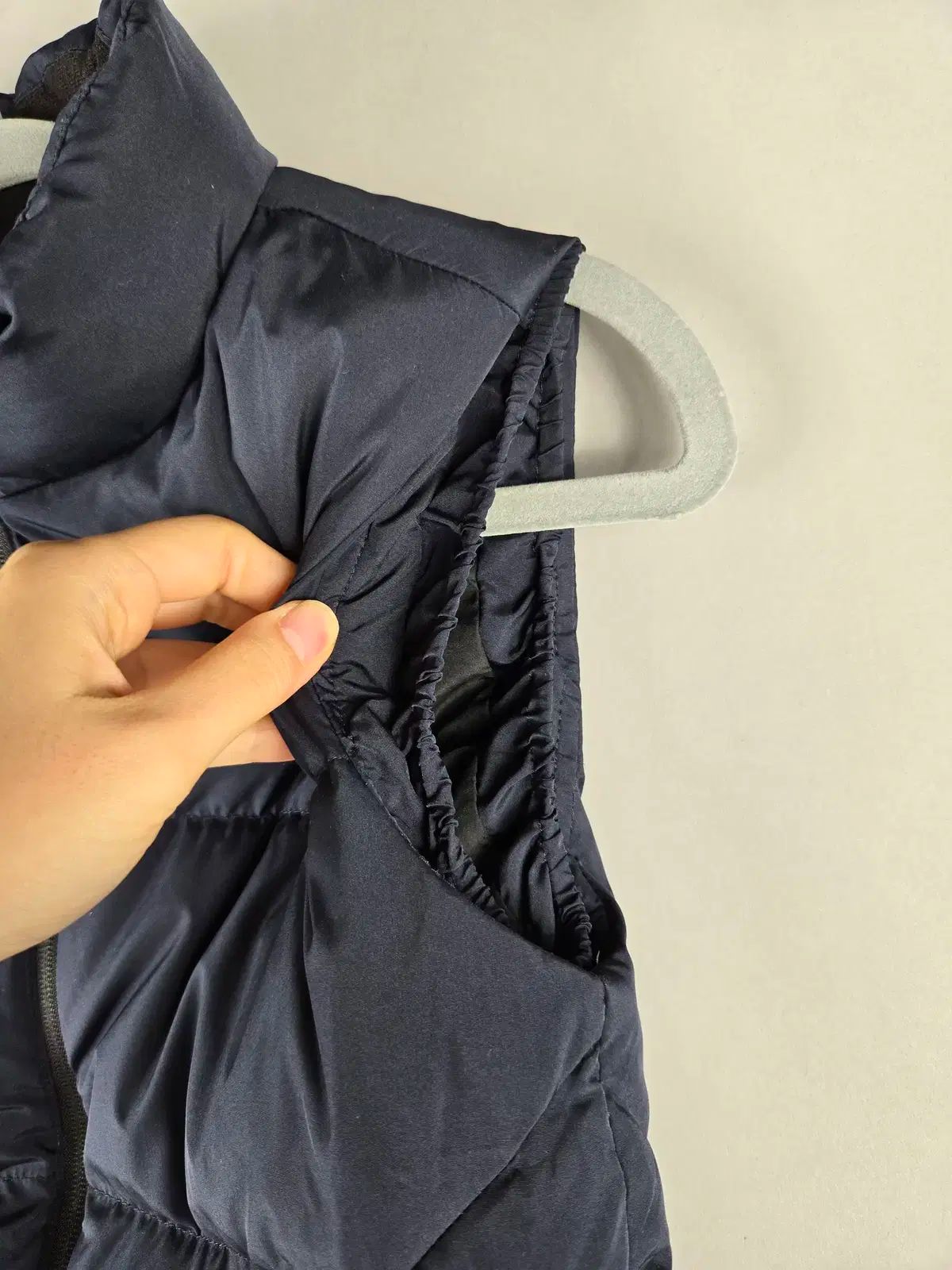 (^^)☆　ニューバランス キッズ　ダウン　ダウンベスト付き ニューバランス キッズ ダウン ベスト - メルカリ