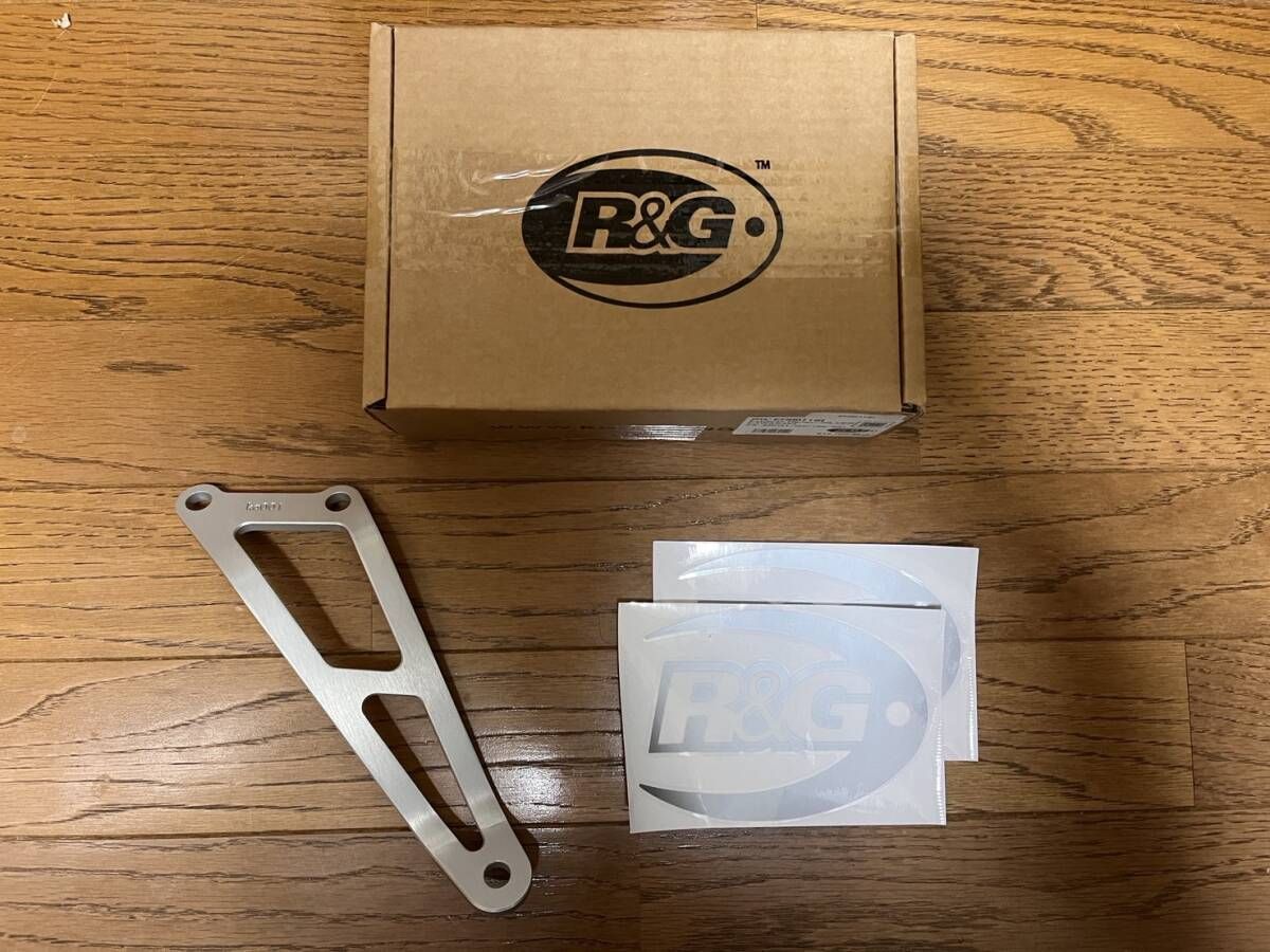 P3]RG-EH0011SI R&G ZX-6R(G1-G2) 98-99 エキゾーストハンガー