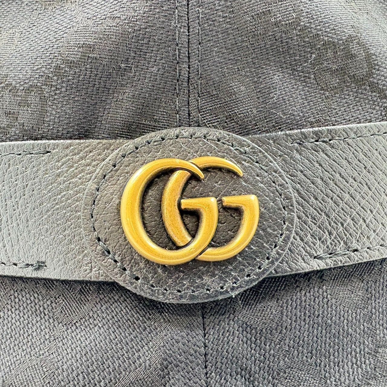 GUCCI ブラック バケットハット 早い者勝ち GUCCI ブラック バケットハット GUCCI ロゴ付き ナイロン