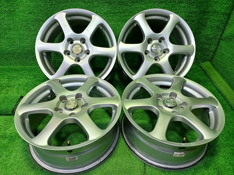 社外 シビラ ﾉｱ ｳﾞｫｸｼｰ ホイール アルミ シルバー 16インチ 6.5J 5穴 4本 114.3 52