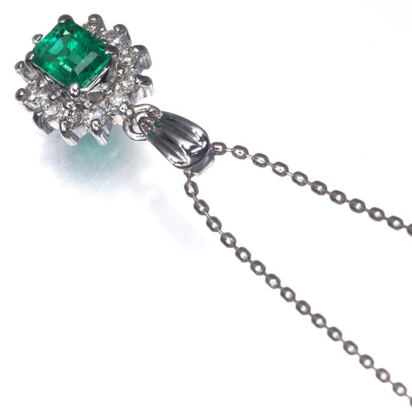 エメラルド 0.28ct ダイヤ ダイヤモンド 0.14ct クラシック ネックレス 