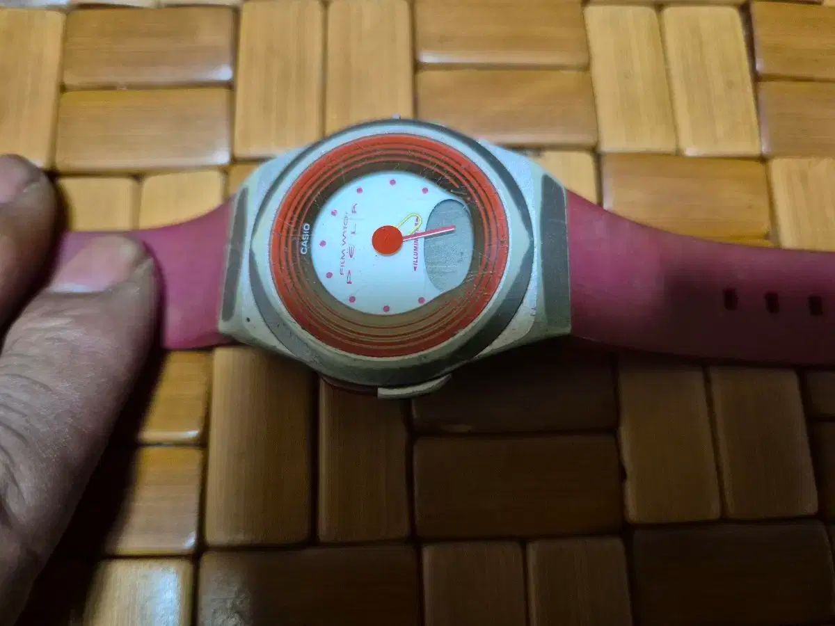 CASIO カシオ フィルムウォッチ ピンク ヴィンテージ 女性 時計