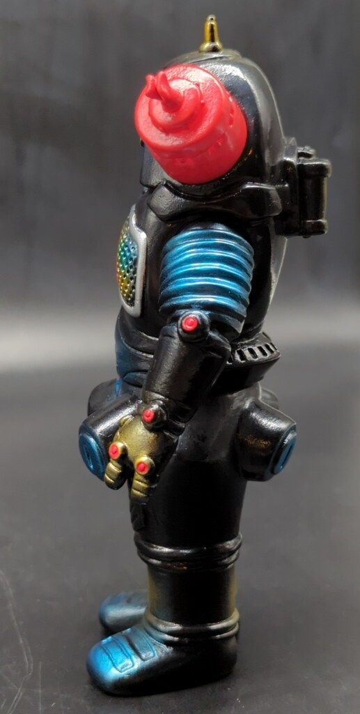 ブルマァク 怪獣シリーズ リトルキングジョー ガチャガチャ通販の「ガチャガチャ王国」|商品詳細 ブルマァク