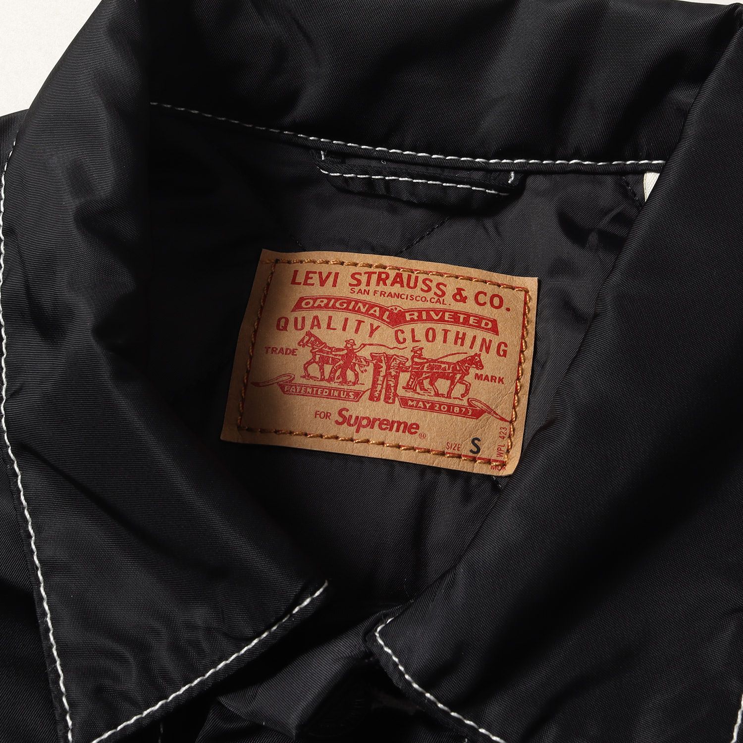 美品 Supreme シュプリーム Levis リーバイス 3rdタイプ