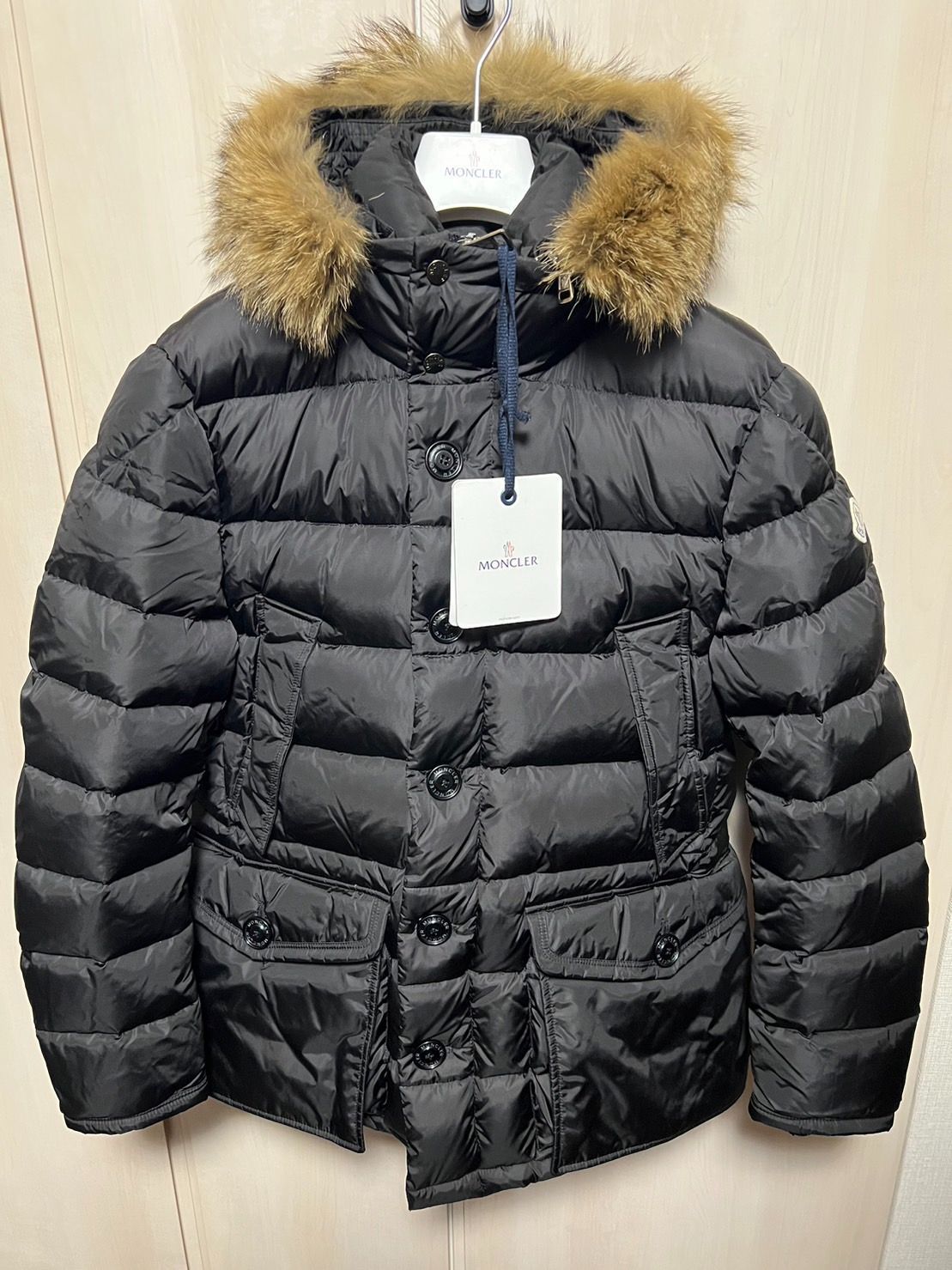 ☆新品・本物保証☆MONCLER CLUNY ダウンジャケット S～XXL 黒色