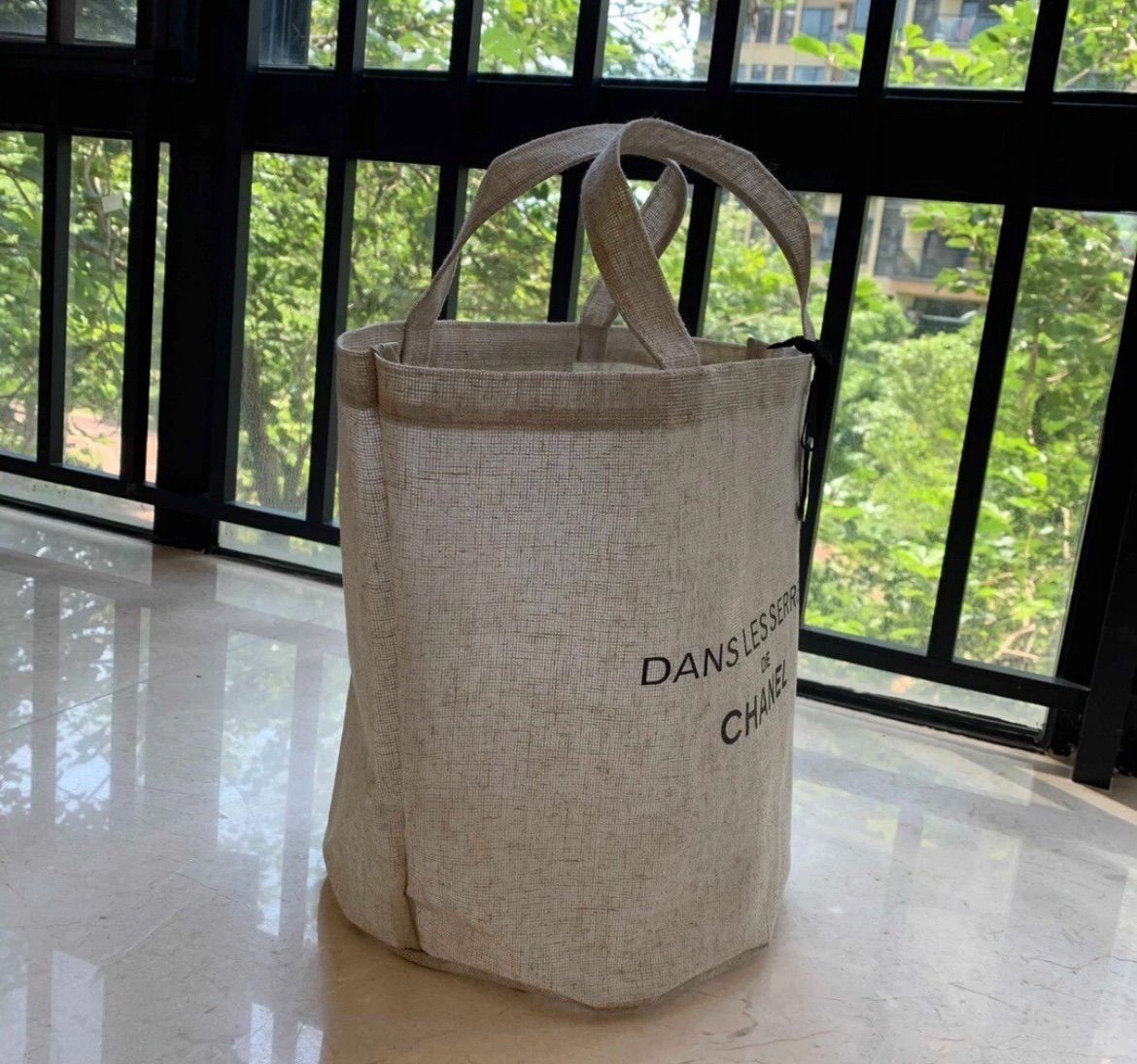 【新品未使用】CHANEL 麻 トートバッグ【ノベルティ】 新品・未使用 CHANEL シャネル ノベルティ 麻 トートバッグ