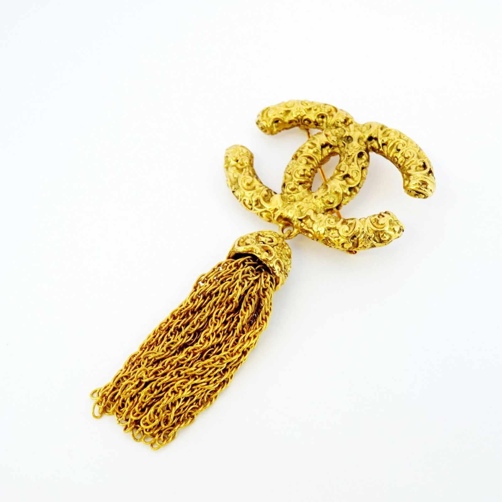 シャネル Chanel シャネル ブローチ ココマーク 溶岩モチーフ GPメッキ ゴールドレディース