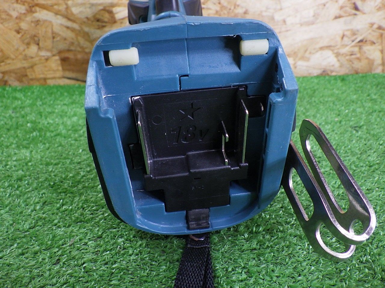 マキタ 震動ドライバードリル