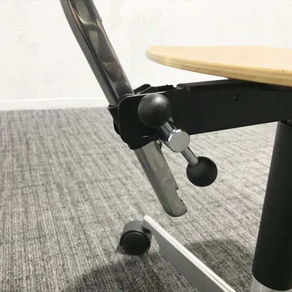 オフィスチェア