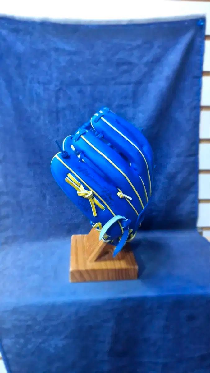 内野 グローブ