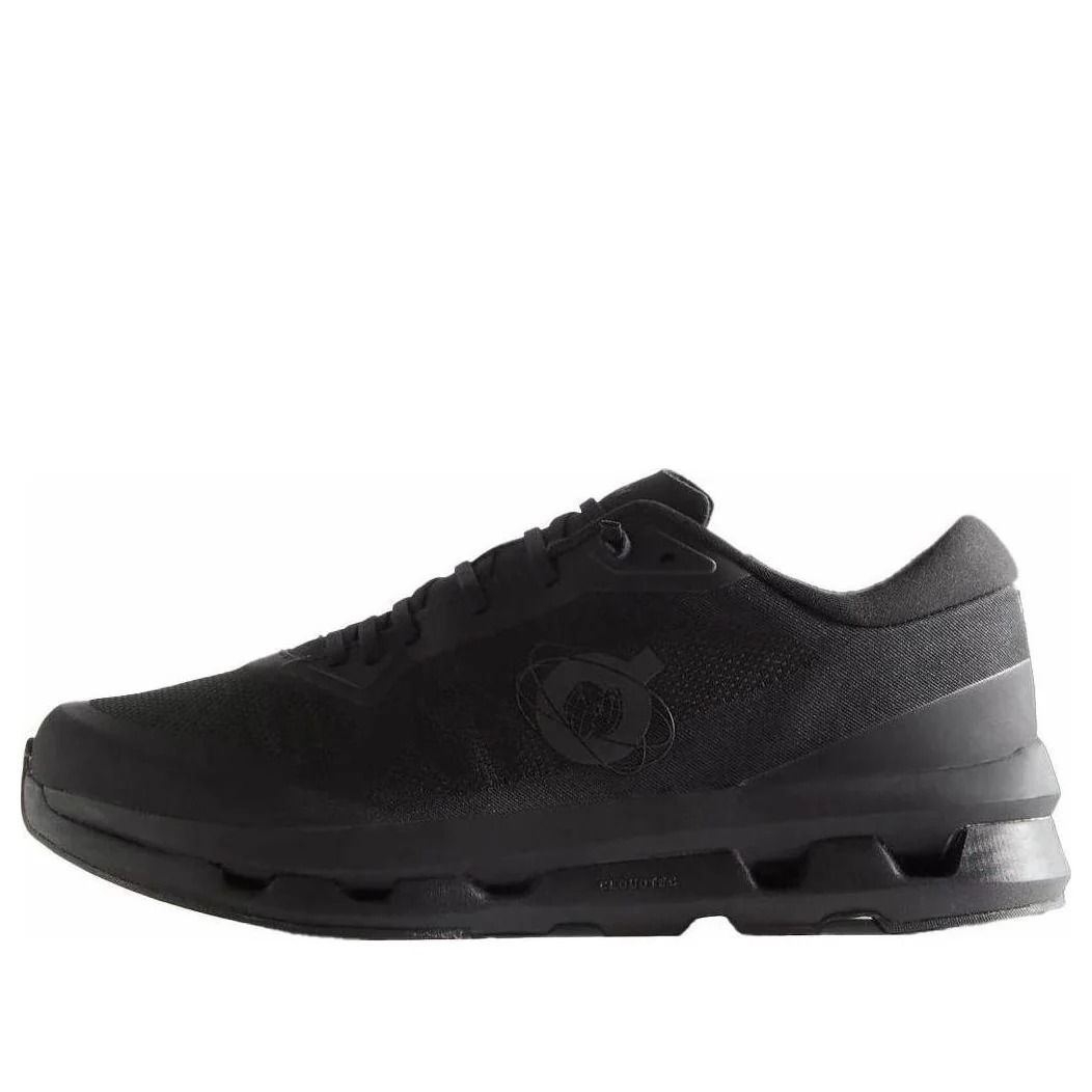 On Running オン ランニング ユニセックス スニーカー On Running x Kith Cloudzone Black