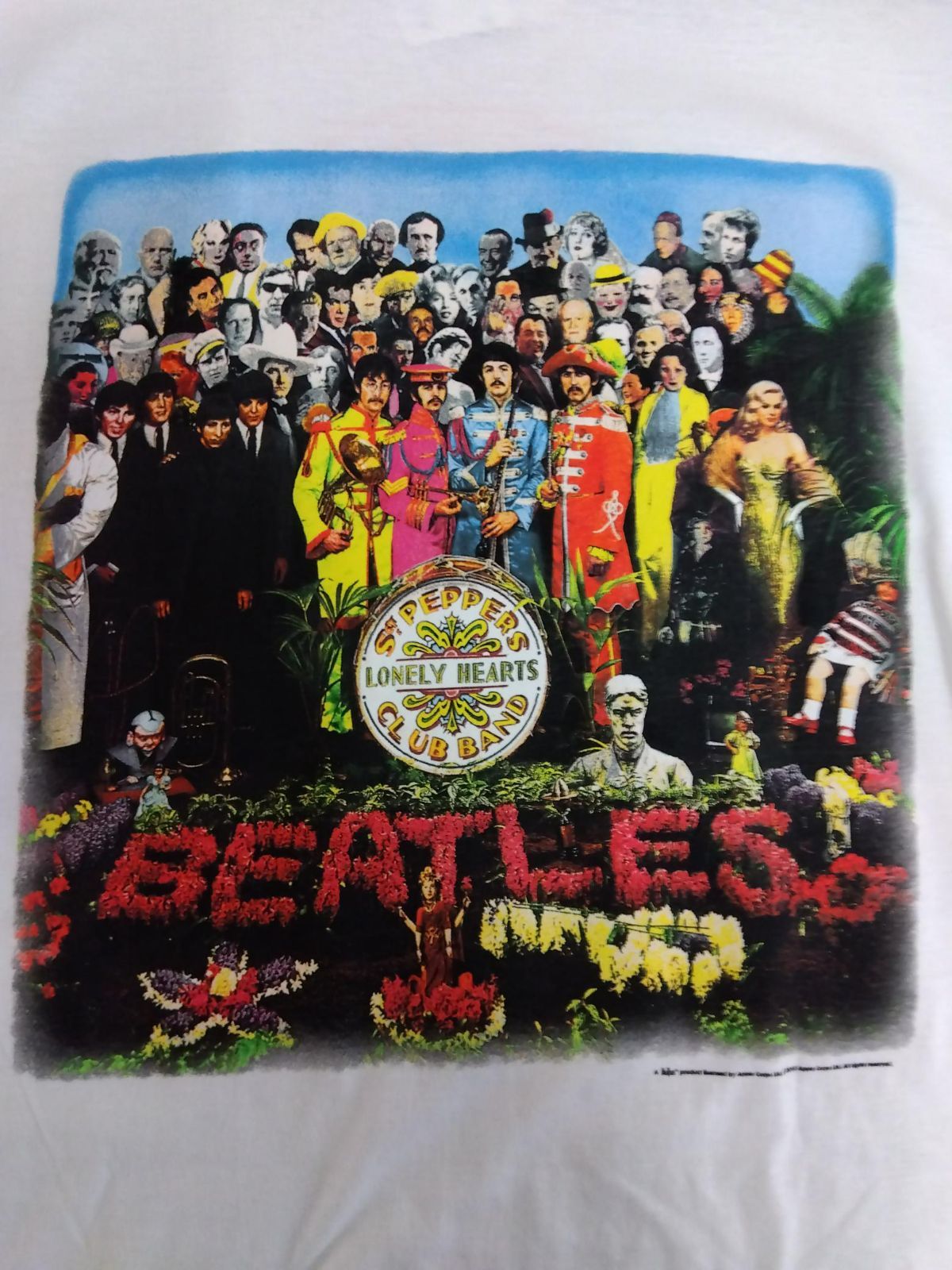 THE BEATLES / ザ・ビートルズ 『SGT. PEPPER'S LONELY HEARTS CLUB BAND』 正規品ロックTシャツ（新品）