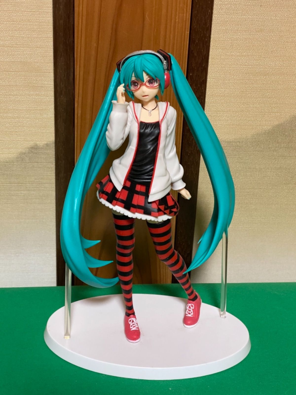 ☆初音ミク スーパープレミアムフィギュア“ナチュラル” - メルカリ