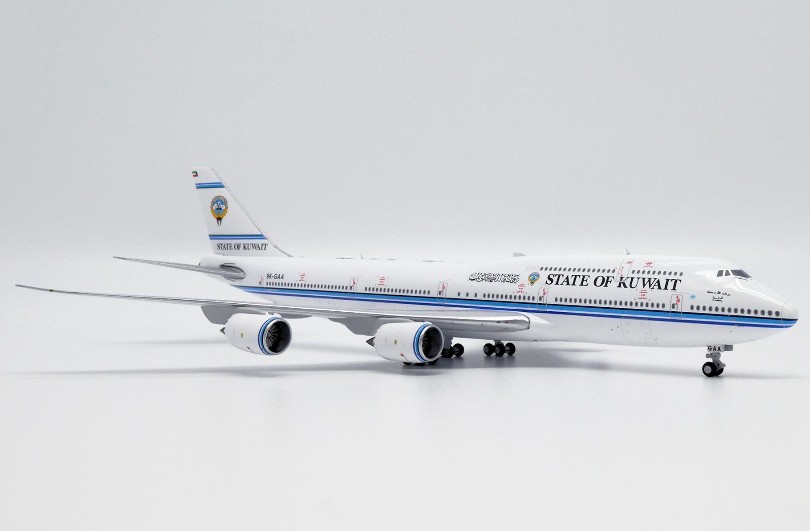 クウェート政府 747-8BBJ