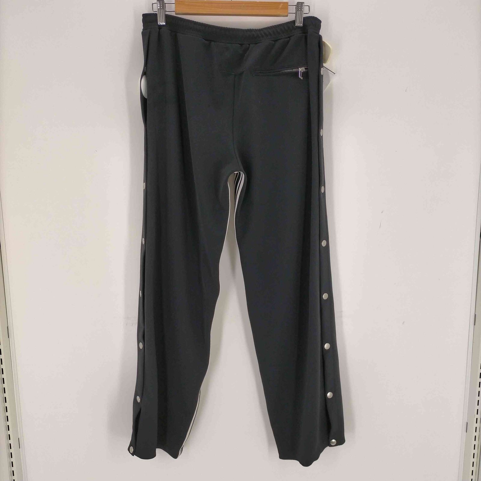 FORSOMEONE フォーサムワン BSK TRACK PANTS メンズ フォーサムワン FORSOMEONE BSK TRACK PANTS メンズ 50 - メルカリ