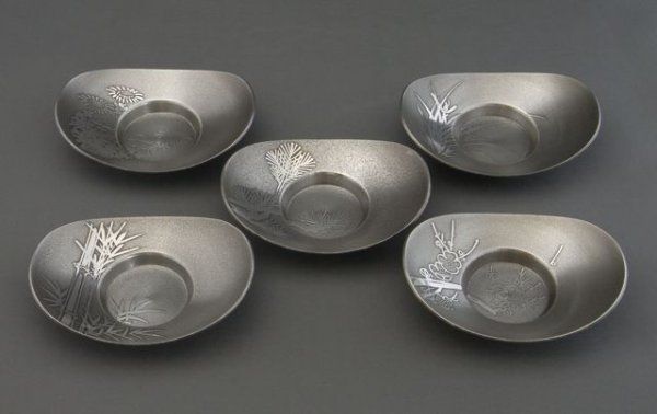 乾茂號 大阪錫器 本錫製 茶托 イブシ小判 ５枚組 蘭 竹 菊 梅 松