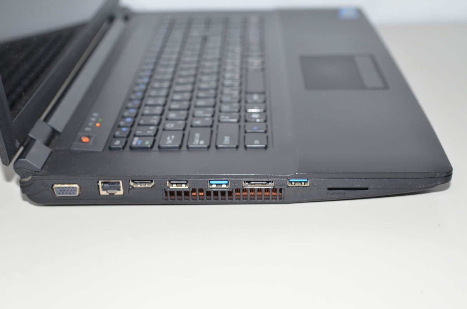 中古良品ノートパソコン Windows11+office 爆速SSD512GB notecomputer