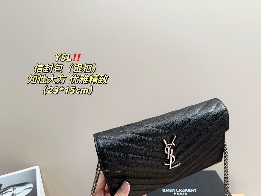 シルバーバックルショルダーバッグ ハンドバッグ