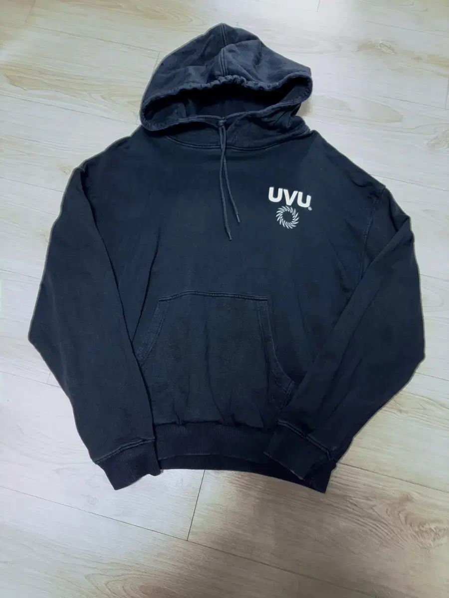 Uvu insignia hoodie M サイズ