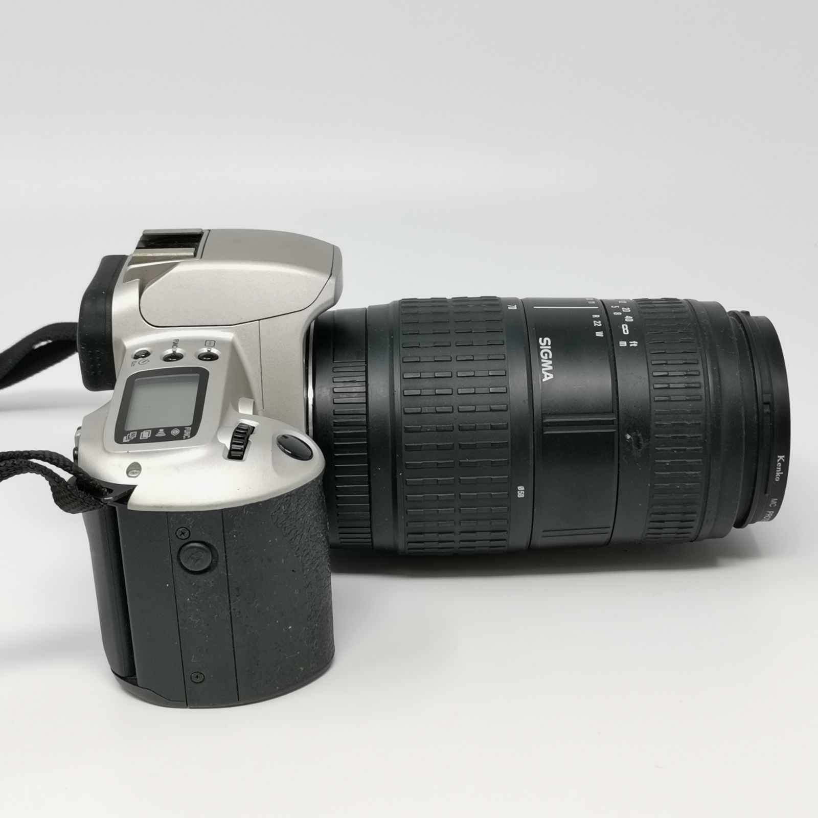 シルバー フィルムカメラ