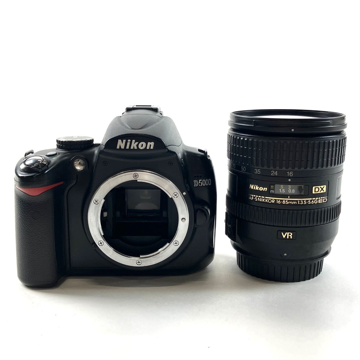 ニコン Nikon D5000 + AF-S DX NIKKOR 16-85mm F3.5-5.6G ED VR