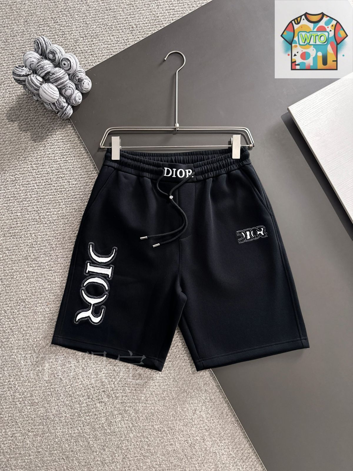 今日WTO】DIOR 高密双面 万針?布刺繍 パンツ-ZX18 - メルカリ